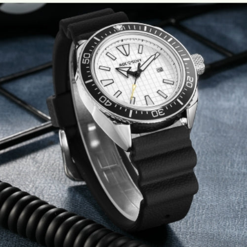 Men's Casual Quartz Watch with Silicone Strap