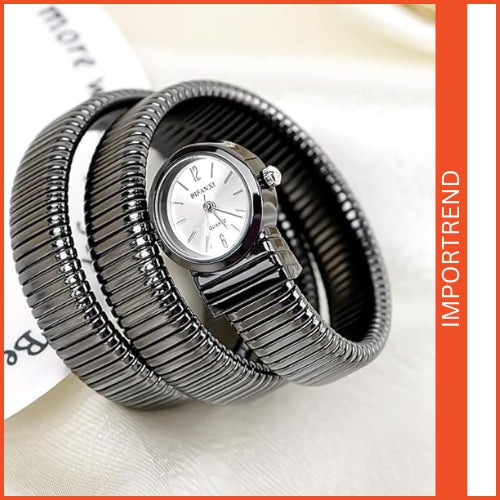 Women's Snake-Shaped Round Dial Watch
