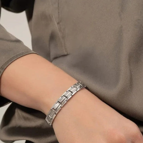 Fashion Black Gallstone Titanium Steel Bracelet